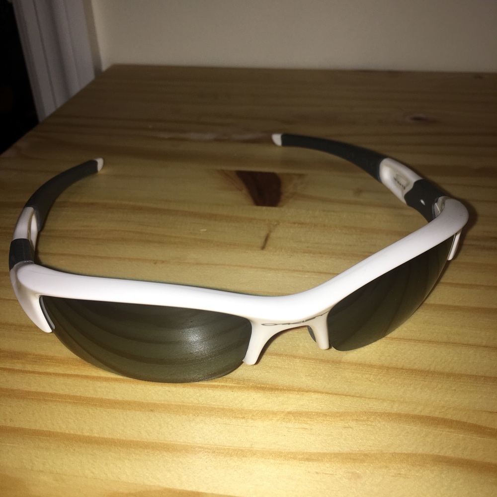 Men’s Oakley Sunglasses